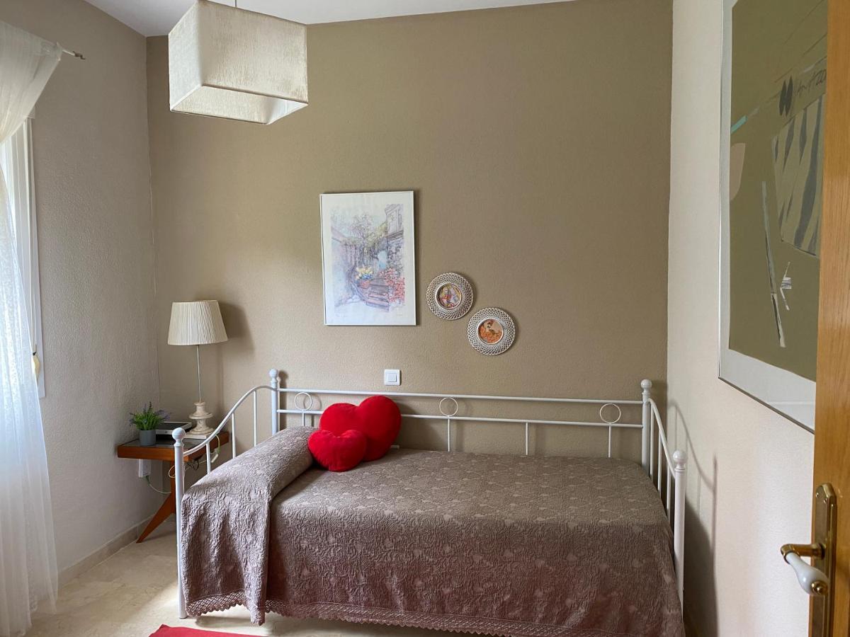 Jardin De La Yedra Guest House Caceres Bagian luar foto